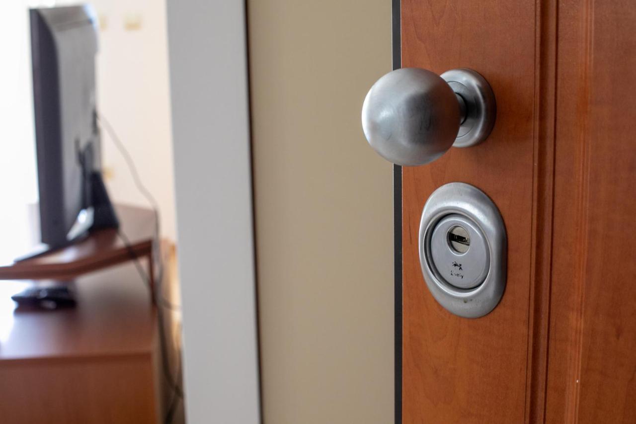 Apartman Mar18 Макарська Екстер'єр фото